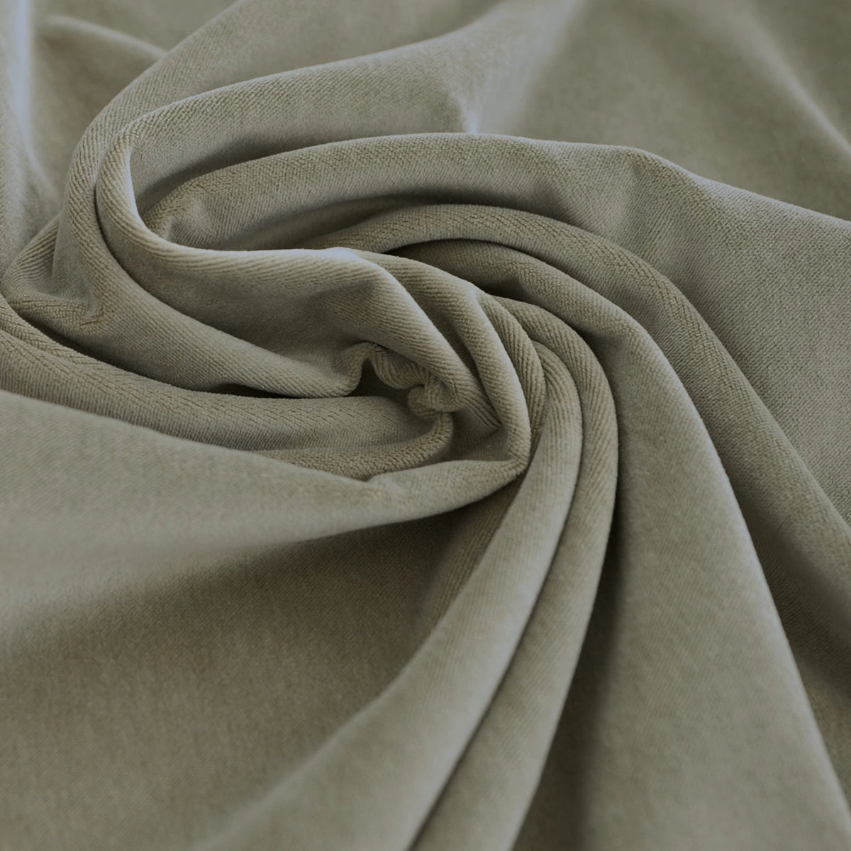 Klem Üçlü Koltuk Large Ahşap Ayak - Pamuklu Kadife