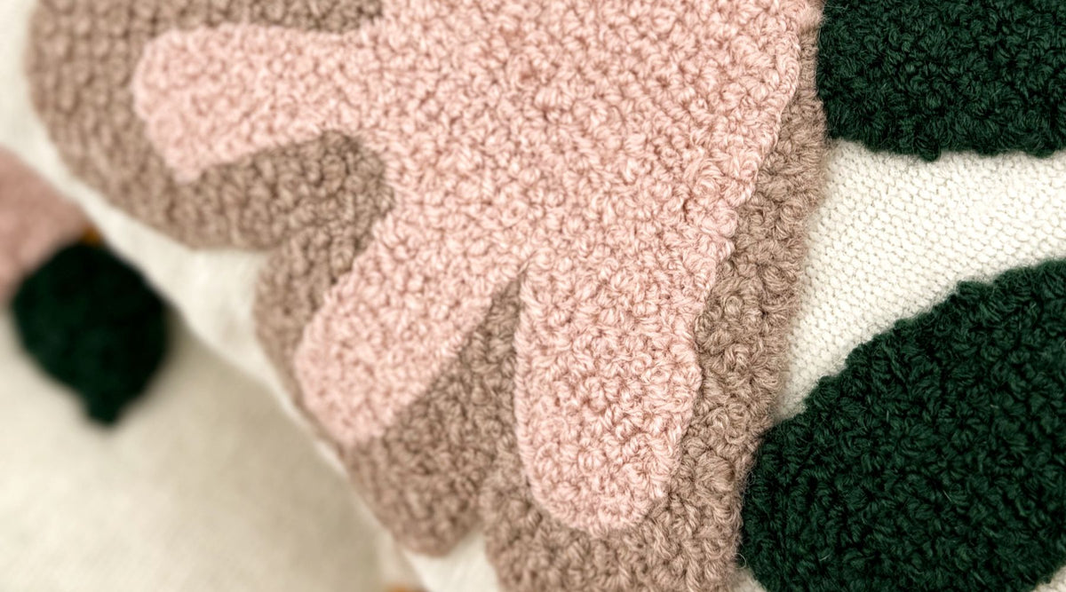 Jardin De Flores Punch Puf ve Kırlent Takımı