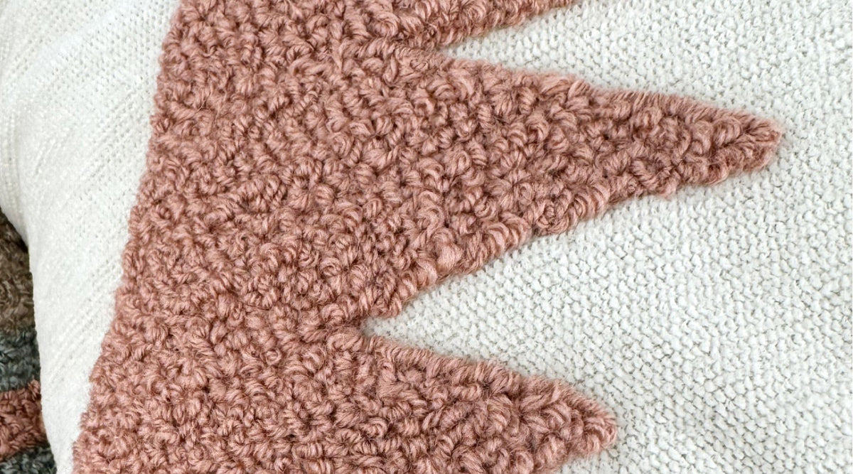 Lydia Punch Kırlent